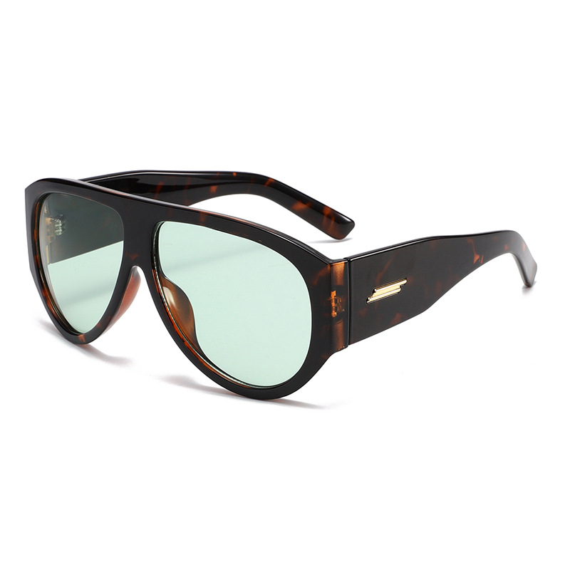 C5 leopard green