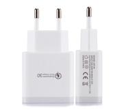 Pengisi Daya Cepat USB Tunggal Tahan Api PD 3.0 dengan Steker US, Adaptor Perjalanan USB untuk Pengisian Cepat Ponsel