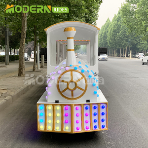Tren Turístico de Diseño Innovador para Centros Comerciales, Parques Temáticos, Parques de Diversiones, Ferias y Carnavales, Tren sin Rieles con Forma de Hongo Rojo en Venta - Product Image 4