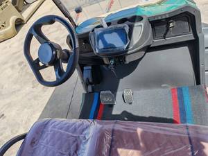 Carrito de Golf de Nueva Energía HKBG con Certificación CE, Estructura de Acero de Alta Resistencia, Hecho en China, 30-50 km/h, 8 Plazas - Product Image 5