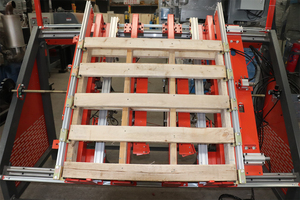 Table de clouage pneumatique semi-automatique pour palettes américaines, pour l'assemblage de palettes en bois - Product Image 5