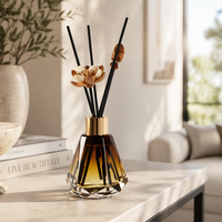 Bouteille diffuseur de parfum en verre à facettes de forme irrégulière de 60 ml, flacon vide de diffuseur d'aromathérapie sans flamme de qualité supérieure