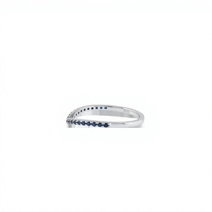 Bague de mariage de luxe en saphir bleu naturel taille ronde en argent sterling 925 plaqué rhodium avec pavé de pierres précieuses pour femme - Product Image 3