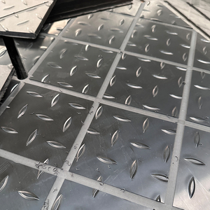 Heavy Duty Flexible Hdpe Uhmwpe Hdpe Construction Temporary Composite Ground <strong>Mat</strong> <strong>Grass</strong> <strong>Protection</strong> Road <strong>Mat</strong> for Car Parking Truck - Product Image 6