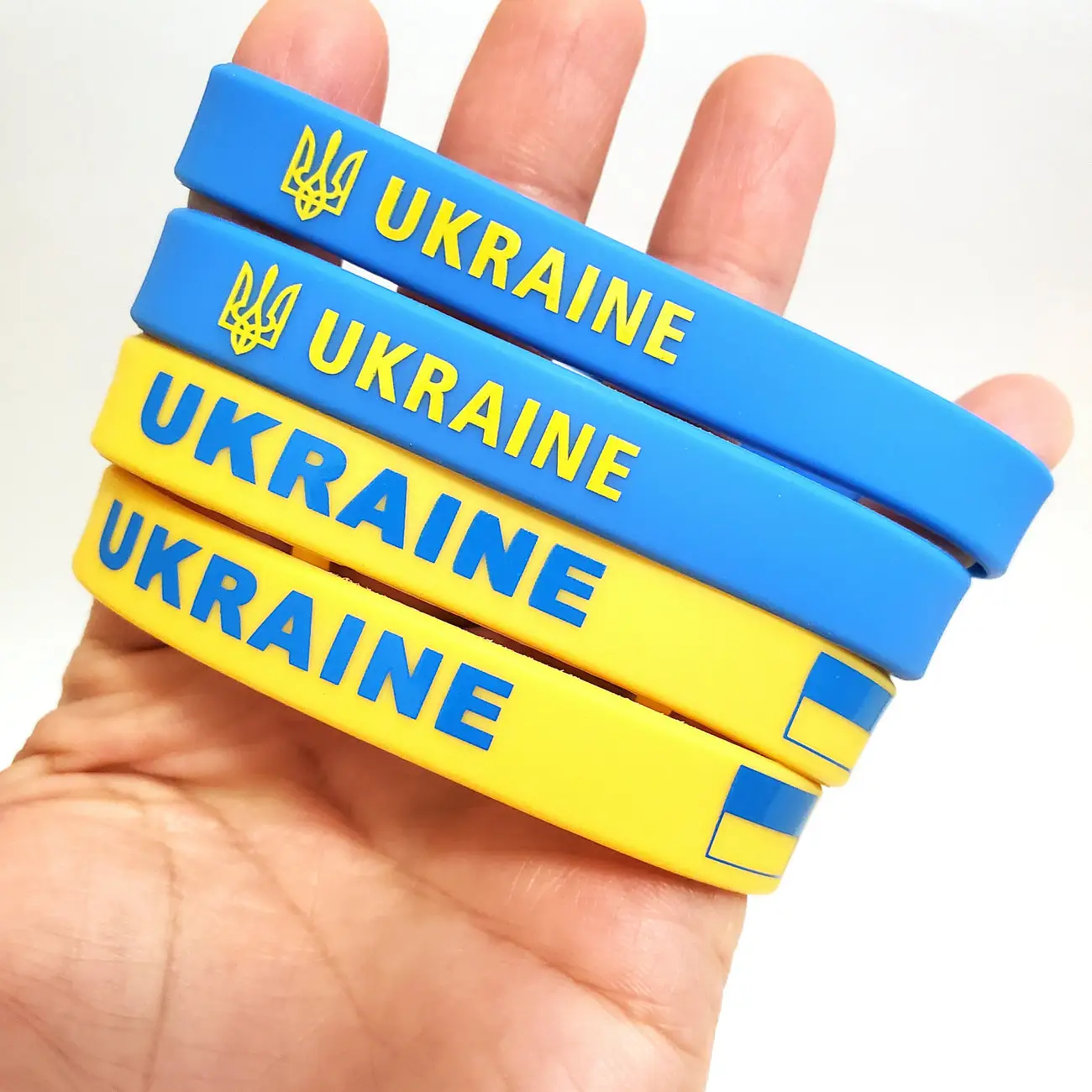 สายรัดข้อมือยางลายธงชาติยูเครนประเทศฟุตบอลสีเหลืองสร้อยข้อมือซิลิโคนยืดหยุ่นสำหรับเล่นกีฬาฟิตเนส