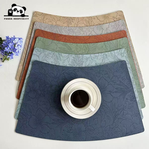 Tapete Antideslizante Creativo de Cuero con Patrón de Doble Cara, Estilo Occidental en Forma de Abanico, para Mesa de Hotel u Hogar - Product Image 4