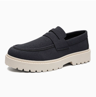 Mocassini da Uomo in Pelle Scamosciata PU, Slip-on con Suola Spessa e Punta Larga, Suola in Gomma, Stile Britannico Casual da Ufficio, Taglie 39-46, Colore Kaki e Blu