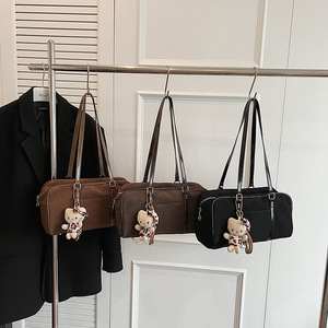 Bolso de Hombro de Mujer de Ante, Nuevo y Moderno, Personalizado para Proveedores 2026 - Product Image 4