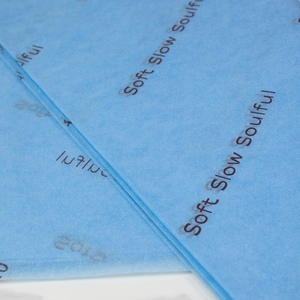 Papel <span class=keywords><strong>de</strong></span> Seda Azul <span class=keywords><strong>de</strong></span> Lujo, Papel <span class=keywords><strong>de</strong></span> Envolver Regalos con Logotipo Marrón Personalizado, Papel Suave <span class=keywords><strong>de</strong></span> 17 g/m² para Envolver Joyas y Ropa - Product Image 1