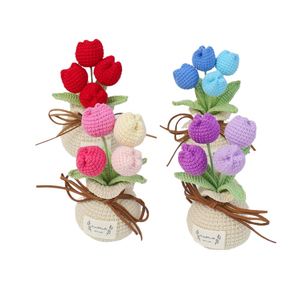 Nouveau design de vase en crochet artificiel tissé à la main, pot de fleurs en forme de tulipe pour les occasions de Noël et d'Halloween - Product Image 1