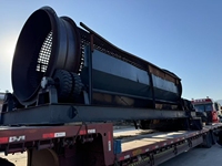 Mesin Pertambangan Mobile Rotary Trommel Screen Portable Drum Screen untuk Pasir, Emas, dan Bijih