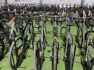 Vélo de montagne à vente chaude de 29 pouces, cadre en acier à haute teneur en carbone, cadre rigide, frein à disque double, 21-24 vitesses, <span class=keywords><strong>VTT</strong></span> pour adultes - Product Image 6