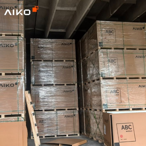 Panneaux solaires demi-cellules STOCK Aiko 16bb, efficacité 23 %, cadre en aluminium anodisé, verre trempé 3,2 mm G655-McH72MW - Product Image 5
