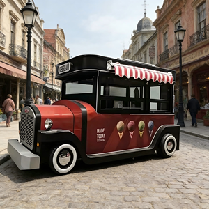 Camion de restauration mobile rond équipé d'une machine à hamburgers, à glaces, à toasts et à boissons, remorque alimentaire pour entreprise personnelle - Product Image 1