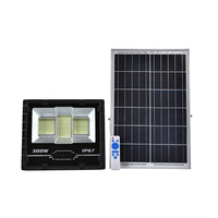 Reflector LED Solar de Aluminio Fundido a Presión, 40-300W, IP66 Impermeable, Batería LiFePO4 con Pantalla Digital para Patio y Estacionamiento