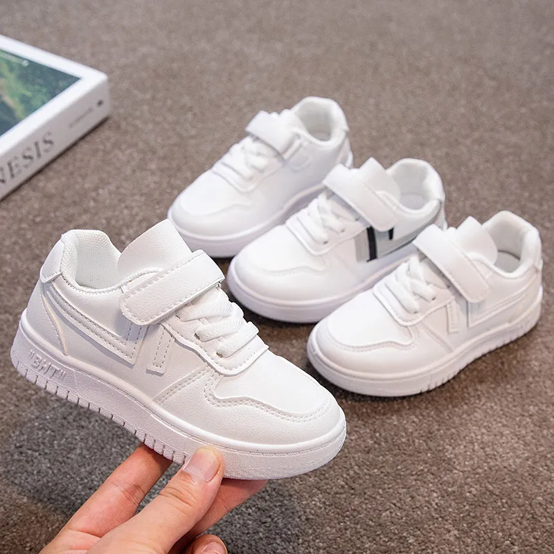 Zapatos blancos pequeños para niños, zapatillas deportivas de moda, de ocio, para niños, 2021