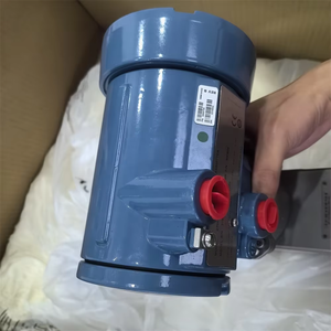 Transmitter Aliran Multivariabel Emerson Micro Motion 2700+CNG050S Baru untuk Lapangan dan Pemasangan Terpadu, <span class=keywords><strong>Meter</strong></span> Coriolis - Product Image 3