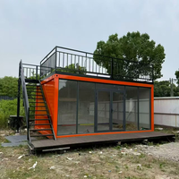 Conteneur mobile de 20 pieds en panneaux sandwich d'acier respirants préfabriqués en kit, design ferme, pour hôtel, bureau, boutique ou villa
