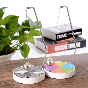 Nouveaux jouets de bureau en métal et acier Calmer Down Fidgets Physique <span class=keywords><strong>Mouvement</strong></span> perpétuel Jouet de bureau Newtons Berceau Pendule <span class=keywords><strong>Horloge</strong></span> Type - Product Image 4