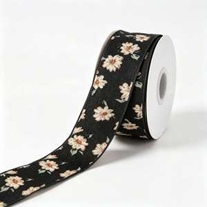 Ruban en polyester à imprimé floral vintage de 2,5/4 cm pour la décoration de boîtes cadeaux de boutique, 100 yards par rouleau, vente en gros - Product Image 2