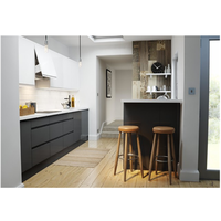 Ensemble d'armoires de cuisine élégantes avec un design d'organisation optimisant l'espace pour appartements, villas et maisons