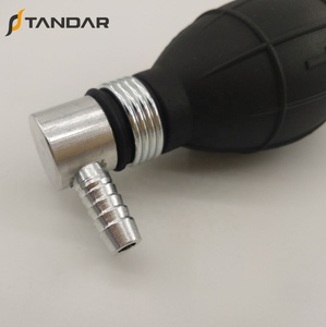 Pompe de transfert de carburant manuelle de 10MM utilisée pour amortir le moteur <span class=keywords><strong>Diesel</strong></span> - Product Image 2