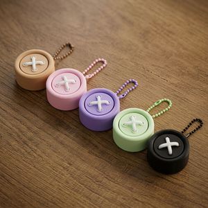 Oferta Especial: Juguete de Broma con Botón de Color Macaron, Decoración de Escritorio, Llavero, Colgante, Regalo de Broma para el Día de los Inocentes - Product Image 1