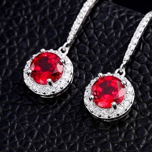 Pendientes de Plata de Ley S925 con Rubí Cultivado en Laboratorio, Color D, VVS1, Moissanita, Diseño Halo, para Mujer - Product Image 6