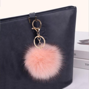 Oneway Wholesale Fashion Colorful Plush Pompon <b>Keychain</b> Faux Fur Key Chain Puff Ball <b>Keychain</b> - Product Image 3