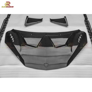 ชุดแต่งคาร์บอนไฟเบอร์แห้งสไตล์ดุ๊ก สำหรับแลมโบ เรวูเอลโต ประกอบด้วยฝาครอบเครื่องยนต์ กันชน ดิฟฟิวเซอร์ สปอยเลอร์ และสเกิร์ตข้าง - Product Image 4