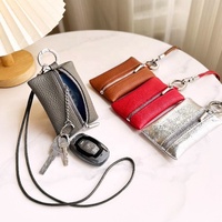 Nouvelle mini pochette en cuir PU à suspendre au cou avec clip, support doux au toucher pour clés de voiture et cartes d'accès, plusieurs couleurs