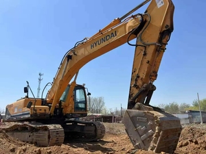 Excavadora de cadenas Hyundai 305LC-9T con motor Cummins, alta eficiencia operativa, 32100 kg, motor, caja de cambios, bomba, modelo 2020 - Product Image 3
