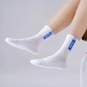 Athletic Socks Mid Calf Breathable Polyester Cotton Mesh Summer Sports Basketball Men's Thin Style - Product Image 4