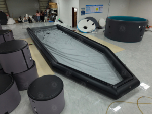 Nouvelle conception de quai flottant gonflable en PVC pour bateaux, station d'accostage portable pour jet ski et yacht, plateforme d'accostage à sec à vendre - Product Image 2