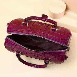 Bolso de Hombro de Diseño en Cuero de Cocodrilo Genuino de Alta Calidad, Bolsa de Viaje Tipo Duffel, con Cierre y Logotipo Personalizado, Impermeable - Product Image 5