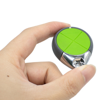 Télécommande de porte de garage à code roulant 434,54 MHz à 4 boutons pour émetteur porte-clés à boucle métallique E970M Green Pad