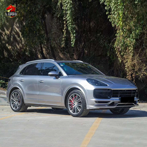 En <span class=keywords><strong>vente</strong></span> Mise à niveau vers Turbo Style Kit carrosserie pour <span class=keywords><strong>Porsche</strong></span> <span class=keywords><strong>Cayenne</strong></span> 9Y0 Kit carrosserie avec pare-chocs avant Pare-chocs arrière jupes latérales - Product Image 5