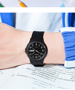Reloj de Cuarzo Silencioso para Hombre Yajia, Diseñado para Exámenes - Product Image 6
