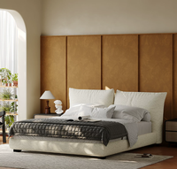 Lit de chambre principale en bois de pin écologique, tissu chenille crème de luxe moderne français, lit California King pour appartement