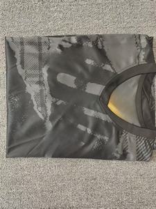 Maglia da calcio uomo di qualità Premium e peso leggero traspirante completamente personalizzabile Anti-rughe e prezzo regolabile - Product Image 4