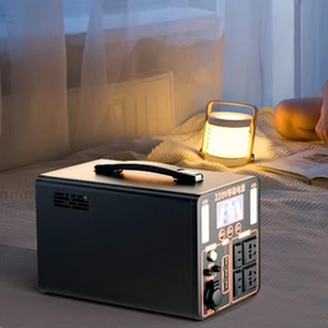 Nouvelle station d'alimentation solaire portable d'extérieur avec lampe torche, démarreur <span class=keywords><strong>de</strong></span> voiture compatible, onde sinusoïdale pure pour téléphone portable - Product Image 2