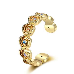 Anelli Eternity con Fiori in Argento 925 Placcato Oro 18K con Zirconi Incastonati, Unisex per Uso Quotidiano - Product Image 5