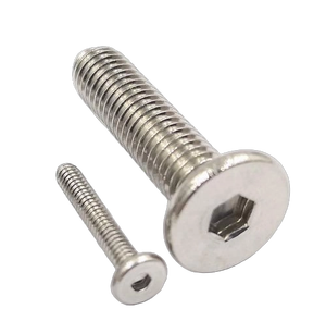 Vis à tête hexagonale résistantes aux hautes températures Ta2.5W R05252 <span class=keywords><strong>en</strong></span> alliage de tantale M2-M16 pour équipements chimiques/médicaux à faible teneur <span class=keywords><strong>en</strong></span> impuretés - Product Image 2