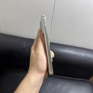 OPPA Find X8s 6.3 AMOLED 120Hz 2K 5G Android 13 Octa Core 8GB RAM 256GB Cámara Frontal de 32MP Cámara Trasera de 50MP CDMA LTE - Product Image 4