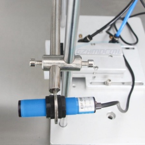 Semi Auto Simple Auto <strong>Capping</strong> <strong>Machine</strong> with Conveyor - Product Image 2