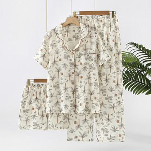 Crêpe Broek Fabriek Direct Puur Katoenen Zachte Revers Pyjama Fabrikant Bedrukte Pyjama Driedelige Set Groothandel - Product Image 1