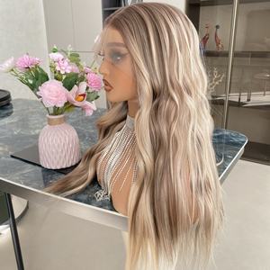 Nouvelle conception professionnelle, perruques synthétiques blondes à mèches, réglables, 20 pouces, 13x4, transparentes, ondulations lâches, sans colle, résistantes à la chaleur - Product Image 5