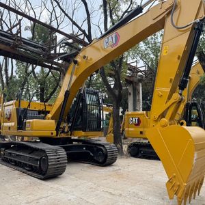 Excavatrice sur chenilles Caterpillar 320GC d'occasion, modèle 2023, 20 tonnes, moteur, boîte de vitesses, pompe, 95% neuve, à vendre - Product Image 3