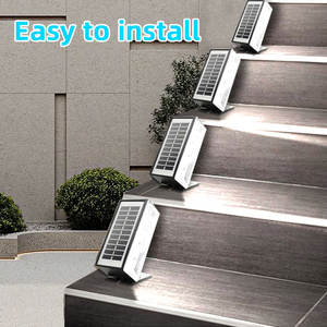 Lumière solaire de marche pour jardin ultra-lumineuse à <span class=keywords><strong>4</strong></span> LED, étanche IP65 avec capteur de lumière pour <span class=keywords><strong>escalier</strong></span>, rechargeable en journée, se transforme en veilleuse - Product Image 2