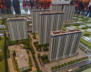 Maquette architecturale YUNJIE pour l'<span class=keywords><strong>immobilier</strong></span> - Modèle miniature 3D haute précision avec éclairage LED, design traditionnel, garantie 3 ans - Product Image 1